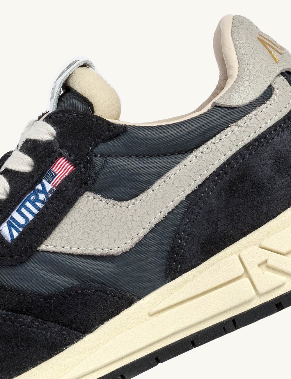 AUTRY REELWIND LOW W BLACK