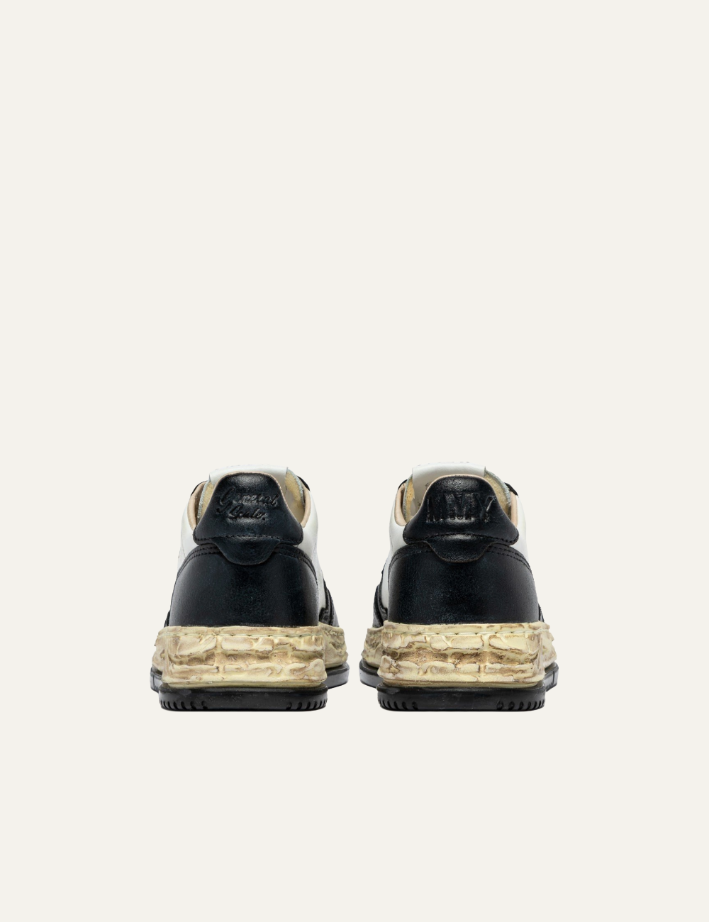 AUTRY SUP VINT LOW M MIHARA WHITE BLACK