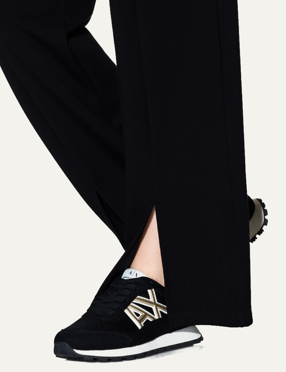 ARMANI EXCHANGE BLACK TROUSER