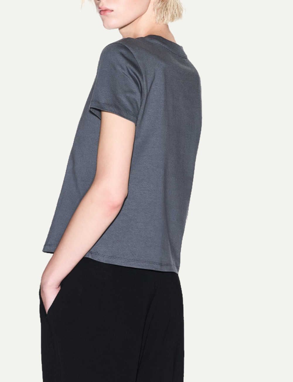 ARMANI EXCHANGE T-SHIRT