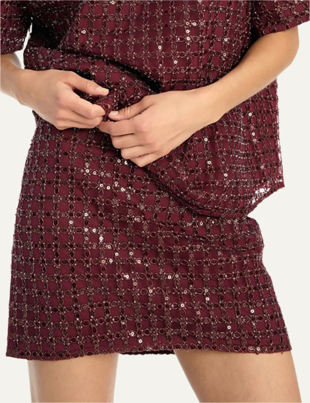 ROTATE BEADED MINI SKIRT