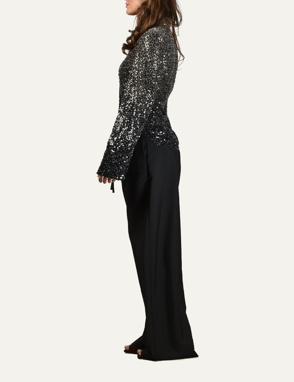 ROTATE BEADED FITTED SHIRT