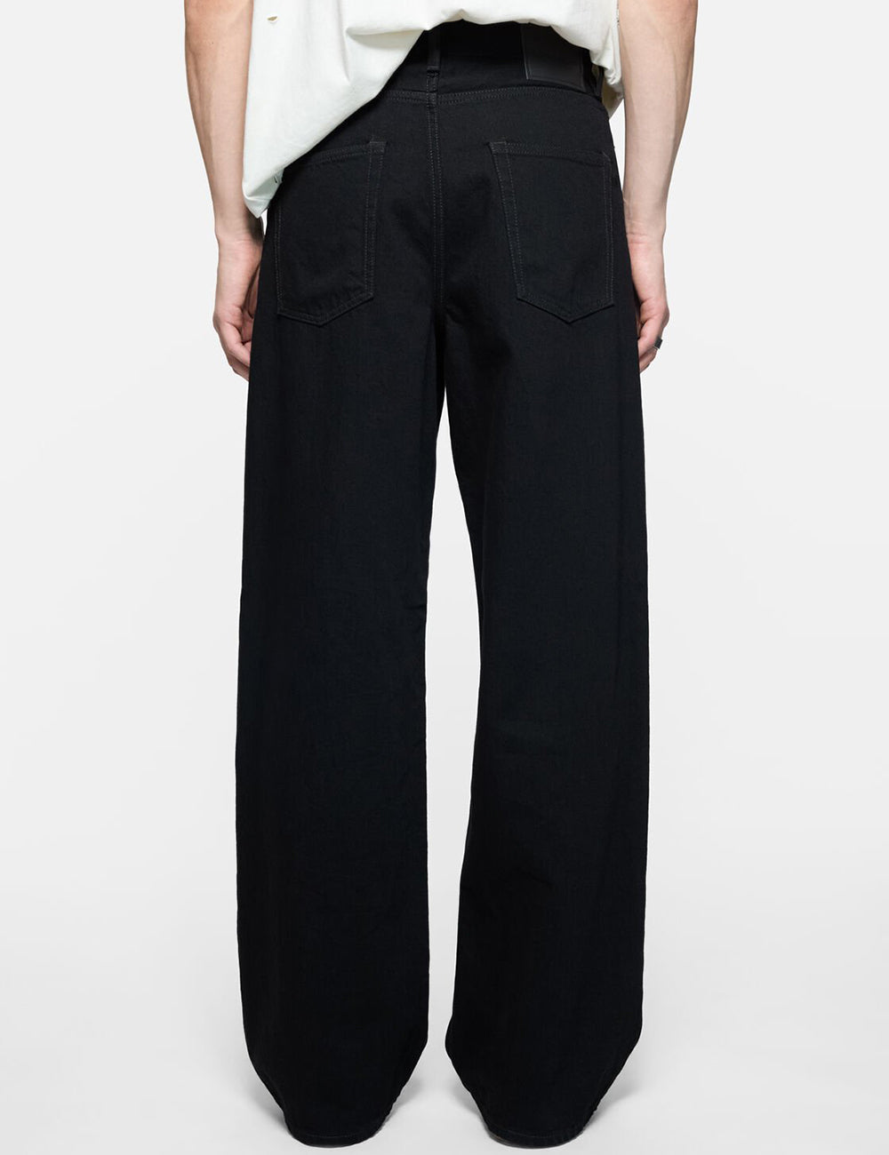 ACNE STUDIOS ACNE STUDIOS 1981 U