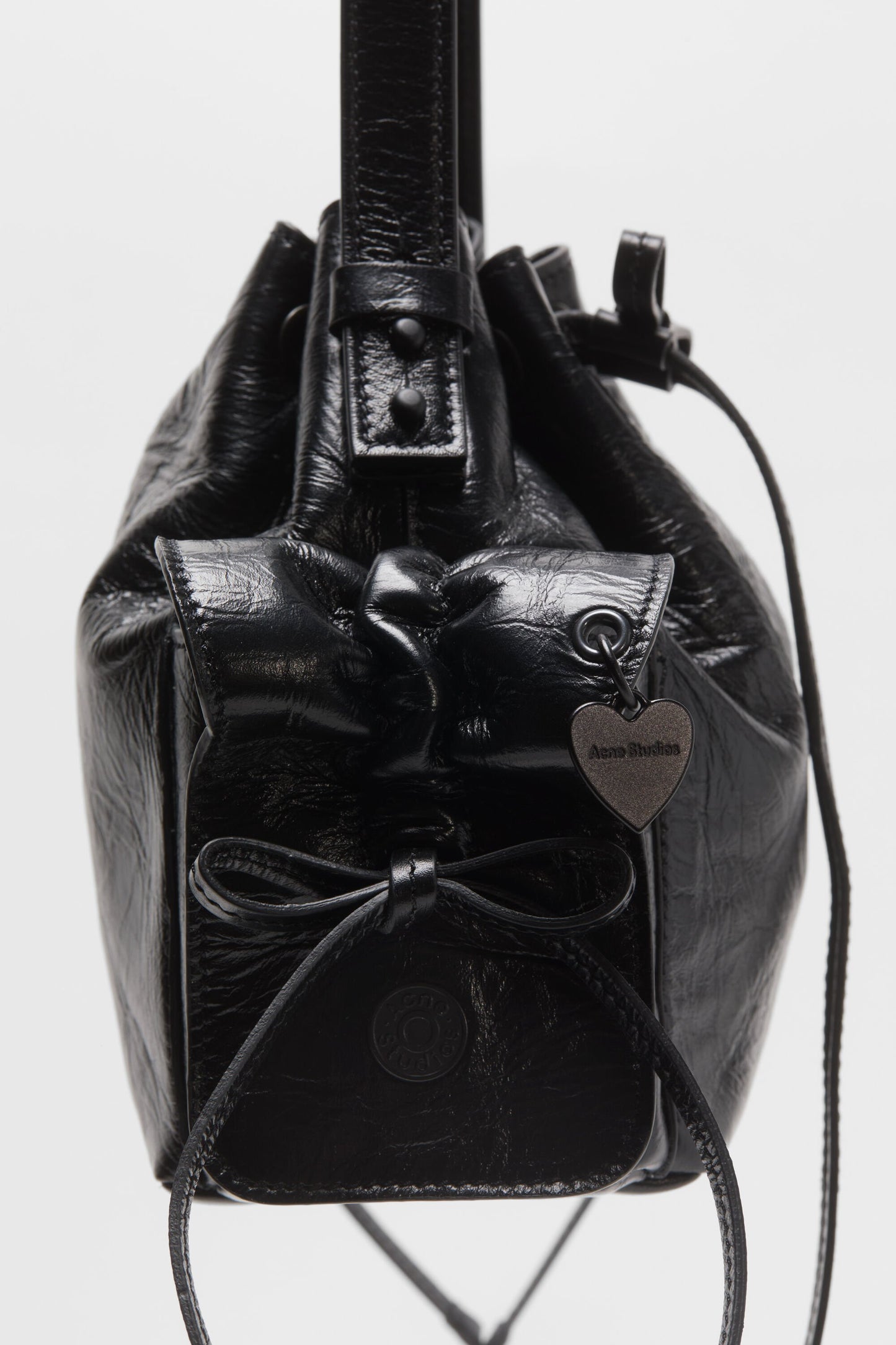 ACNE STUDIOS MULTIPOCKET MINI BUCKET