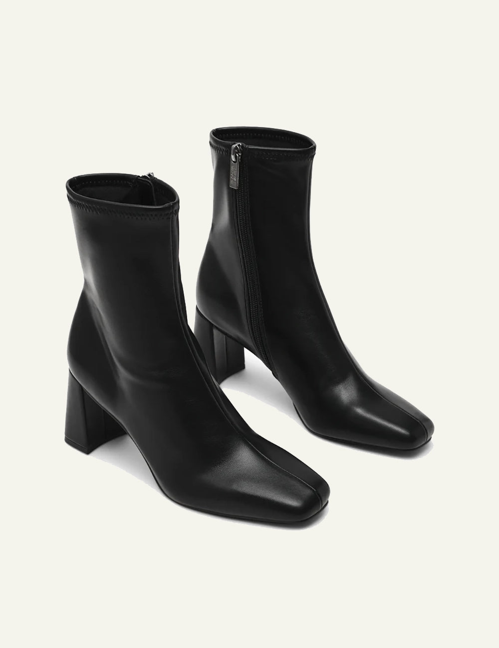 STEVE MADDEN HURST ANKLE BOOTS IN BLACK