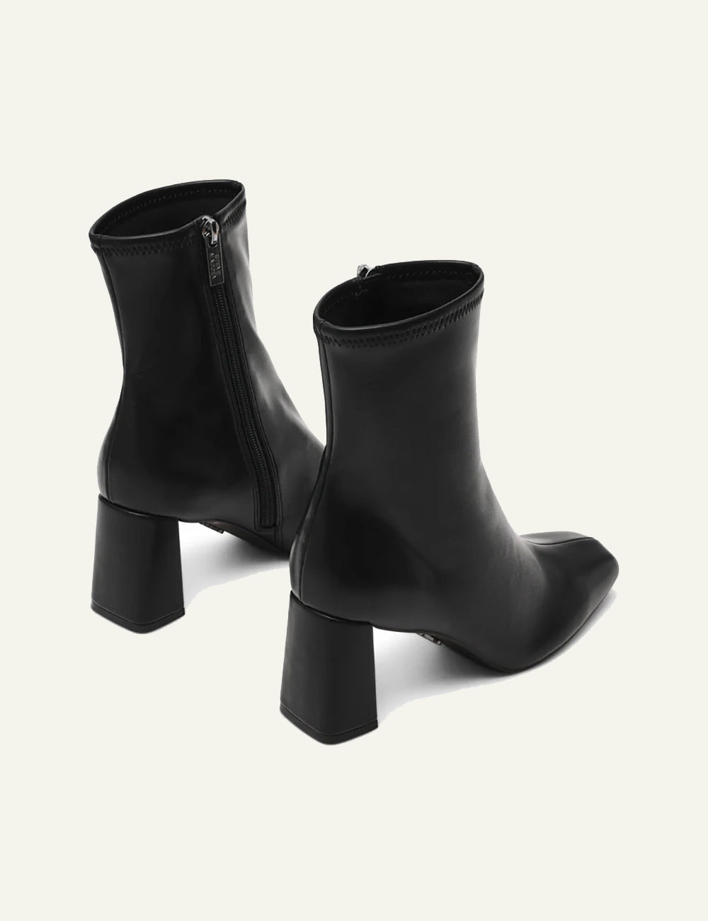 STEVE MADDEN HURST ANKLE BOOTS IN BLACK