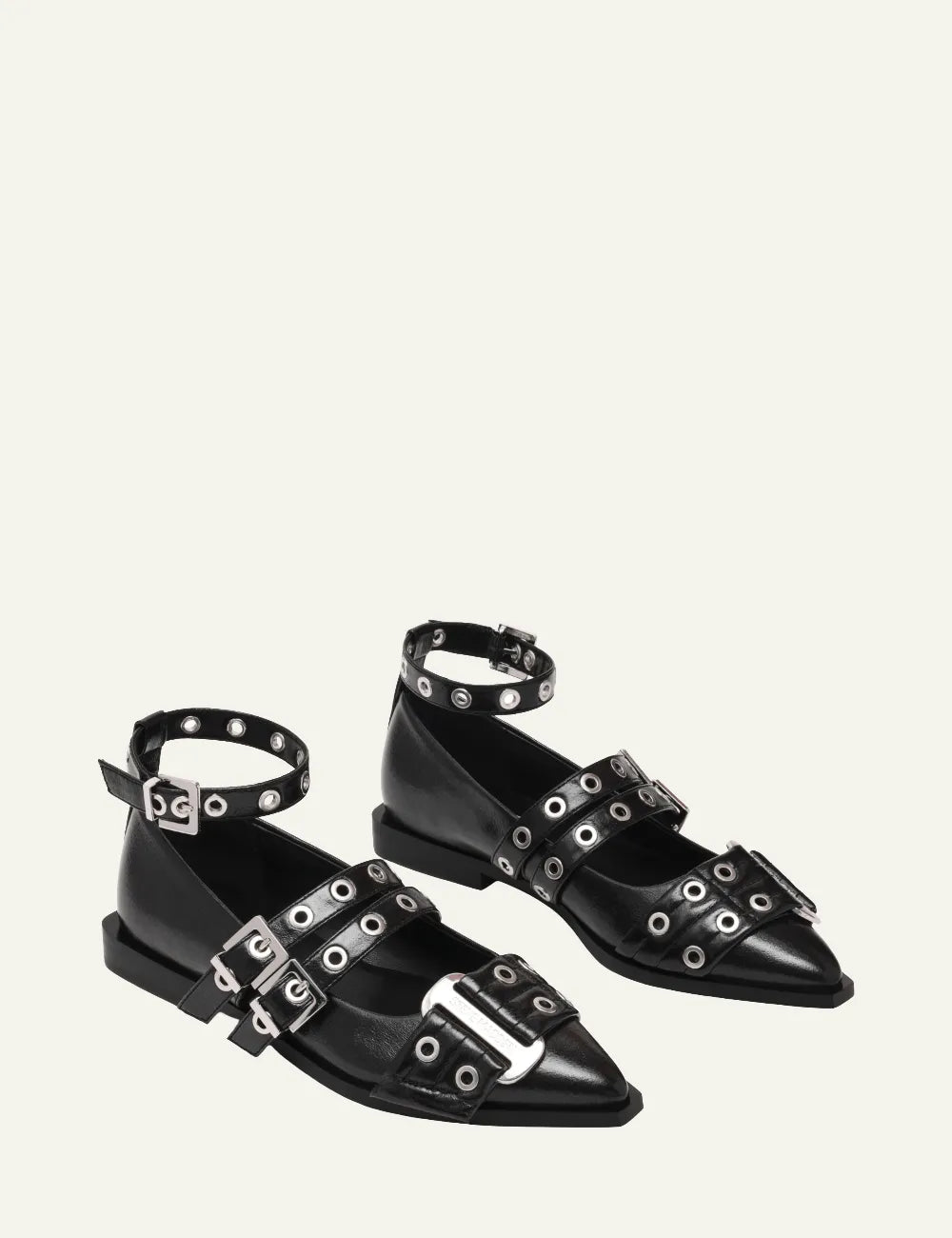 STEVE MADDEN GRANDER 02002