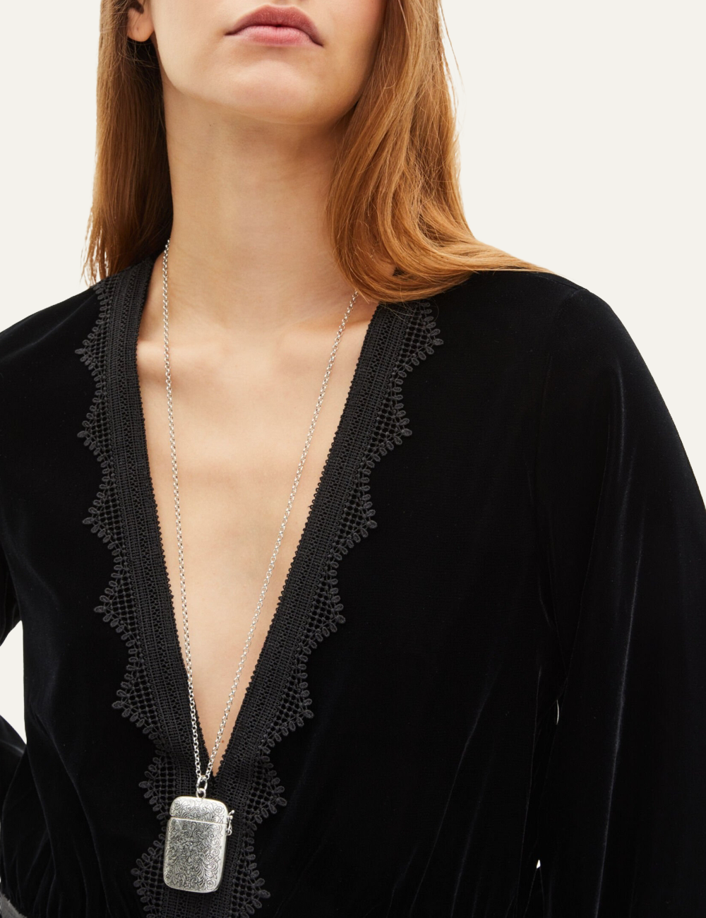 THE KOOPLES SHORT BLACK VELVET DRESS