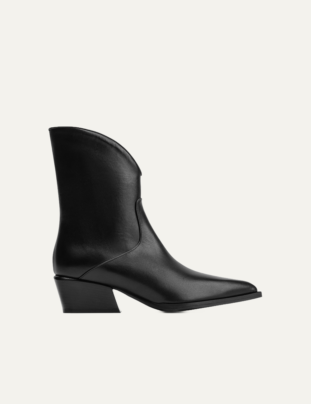 POEVE DALLAS ANKLE BOOTS BLACK