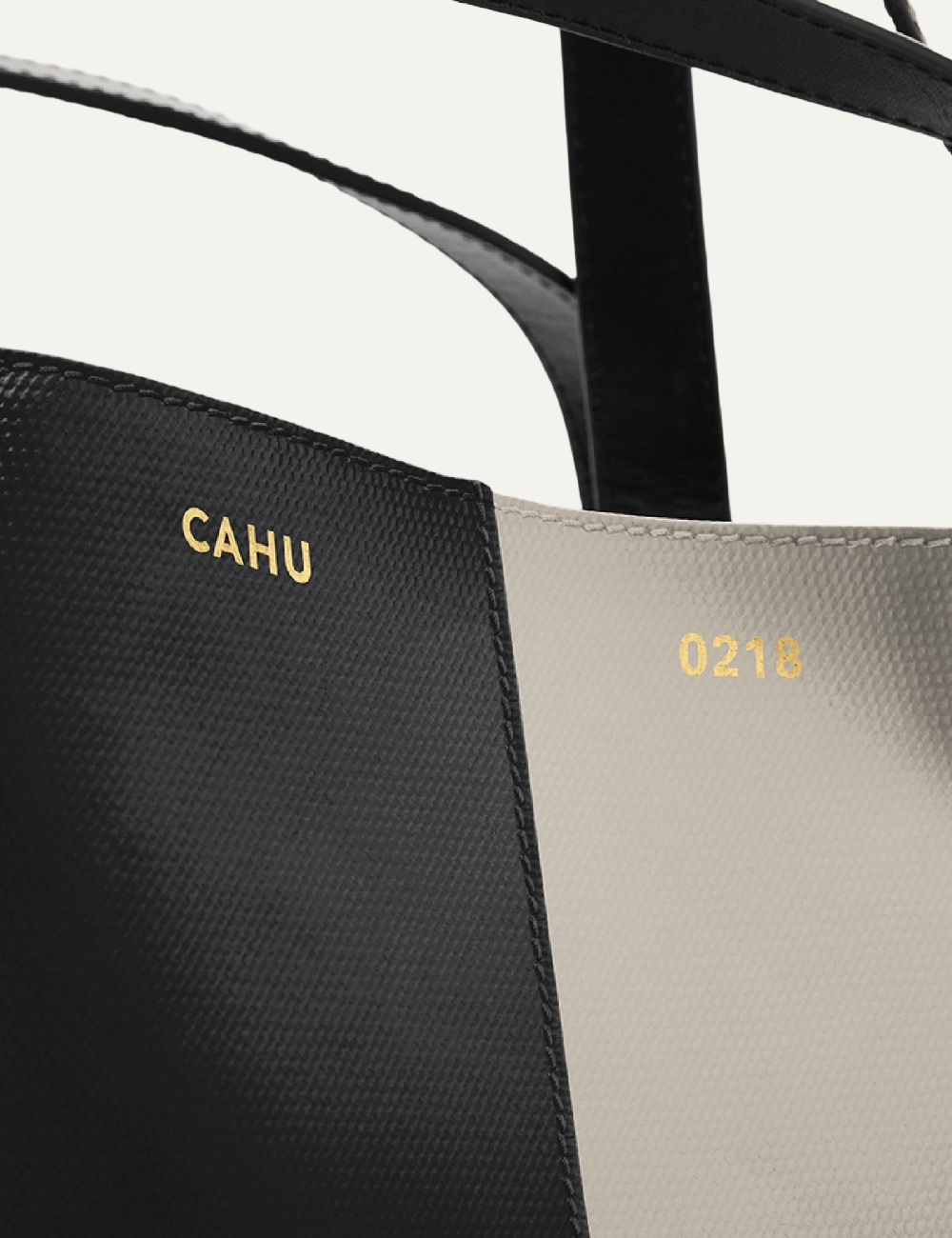 CAHU PRATIQUE ZIPPE SMALL BLACK / LIGHT GREY