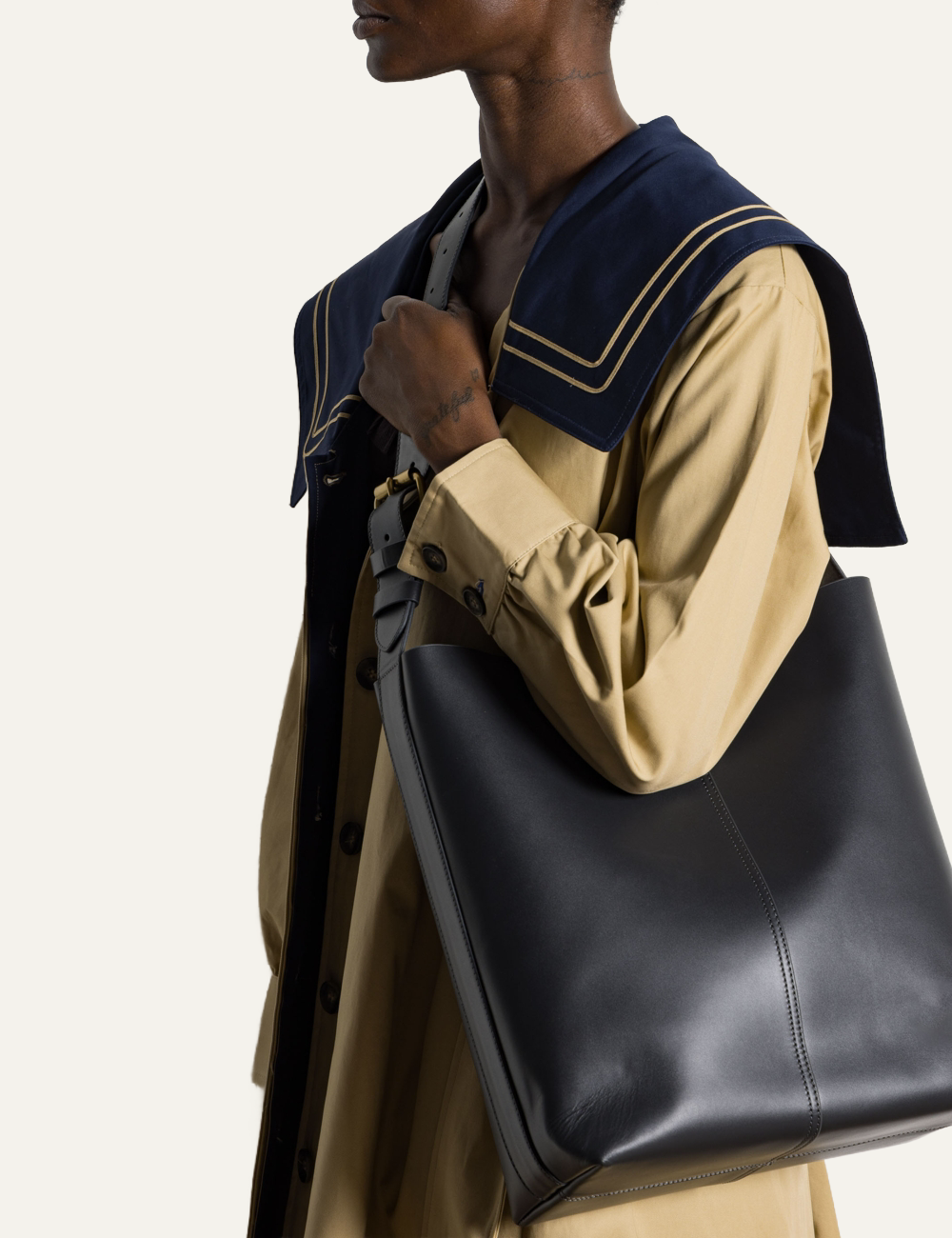 SOEUR SAUDADE ACIER/CHOCOLAT