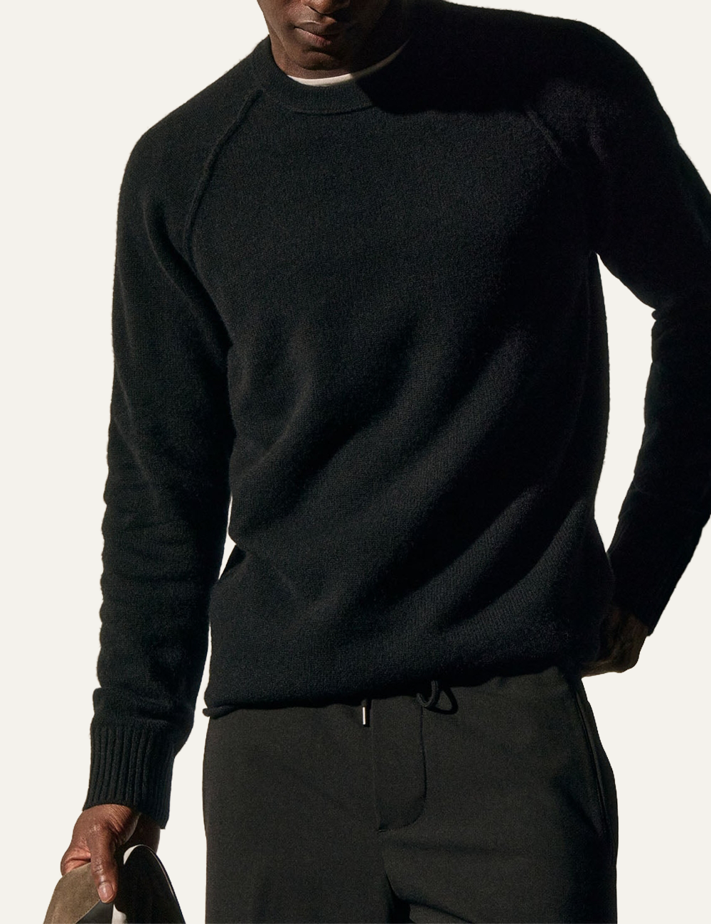 JAMES PERSE RECYCLED CASHMERE RAGLAN CREW BLACK