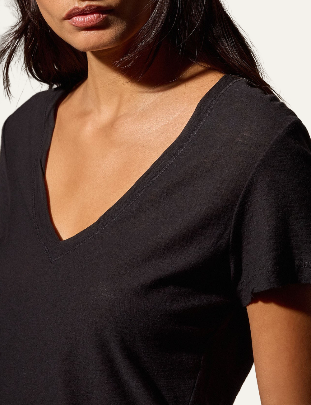 JAMES PERSE CASUAL TEE W/REVERSE BINDING BLACK