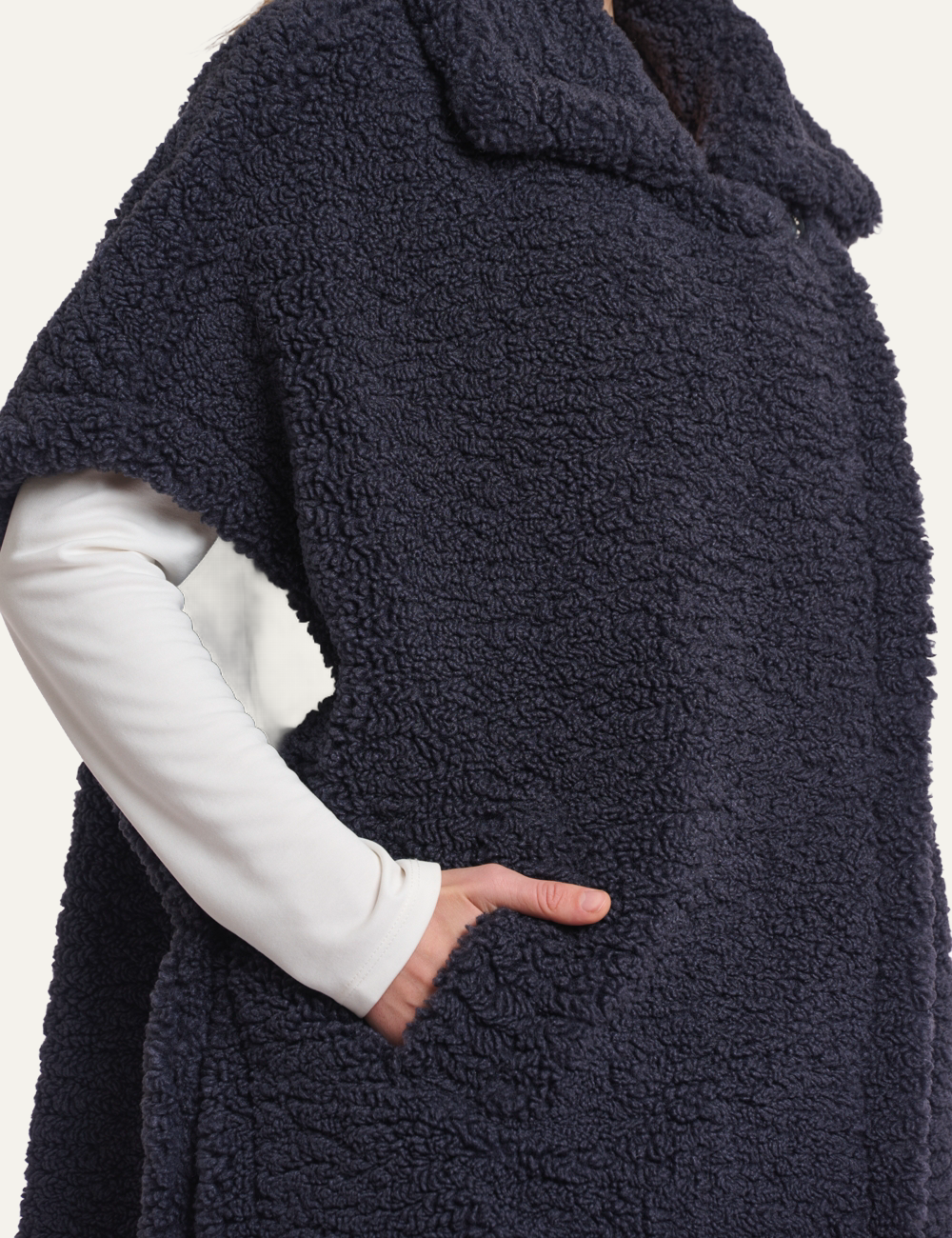 RINO PELLE LUCA CAPE NIGHT GREY