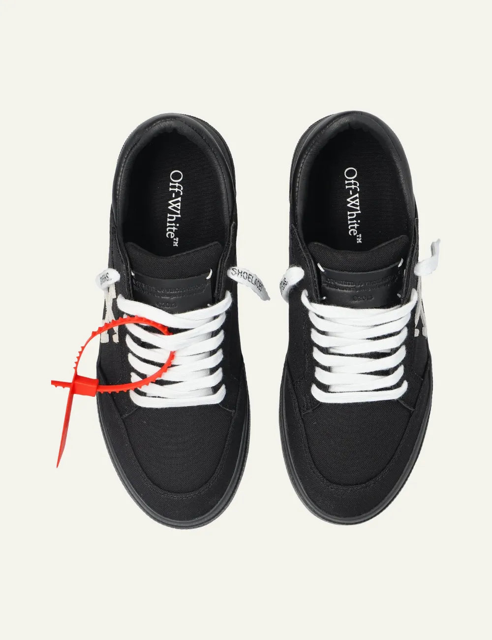 OFF WHITE VULC LOW BLACK