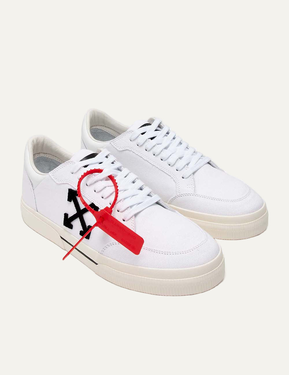 OFF WHITE VULC LOW WHITE BLACK