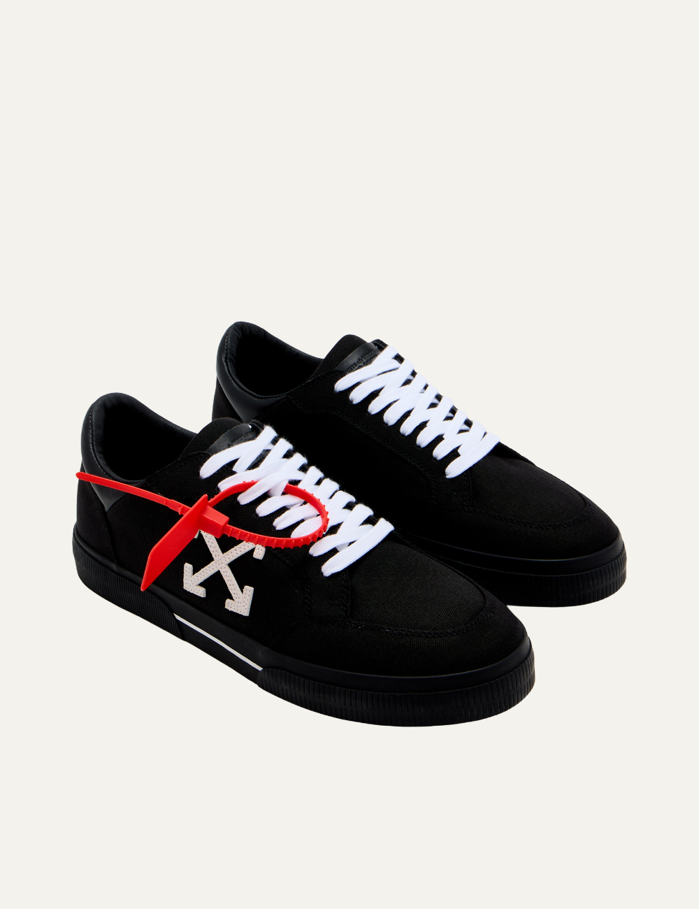OFF WHITE VULC LOW BLACK/WHITE