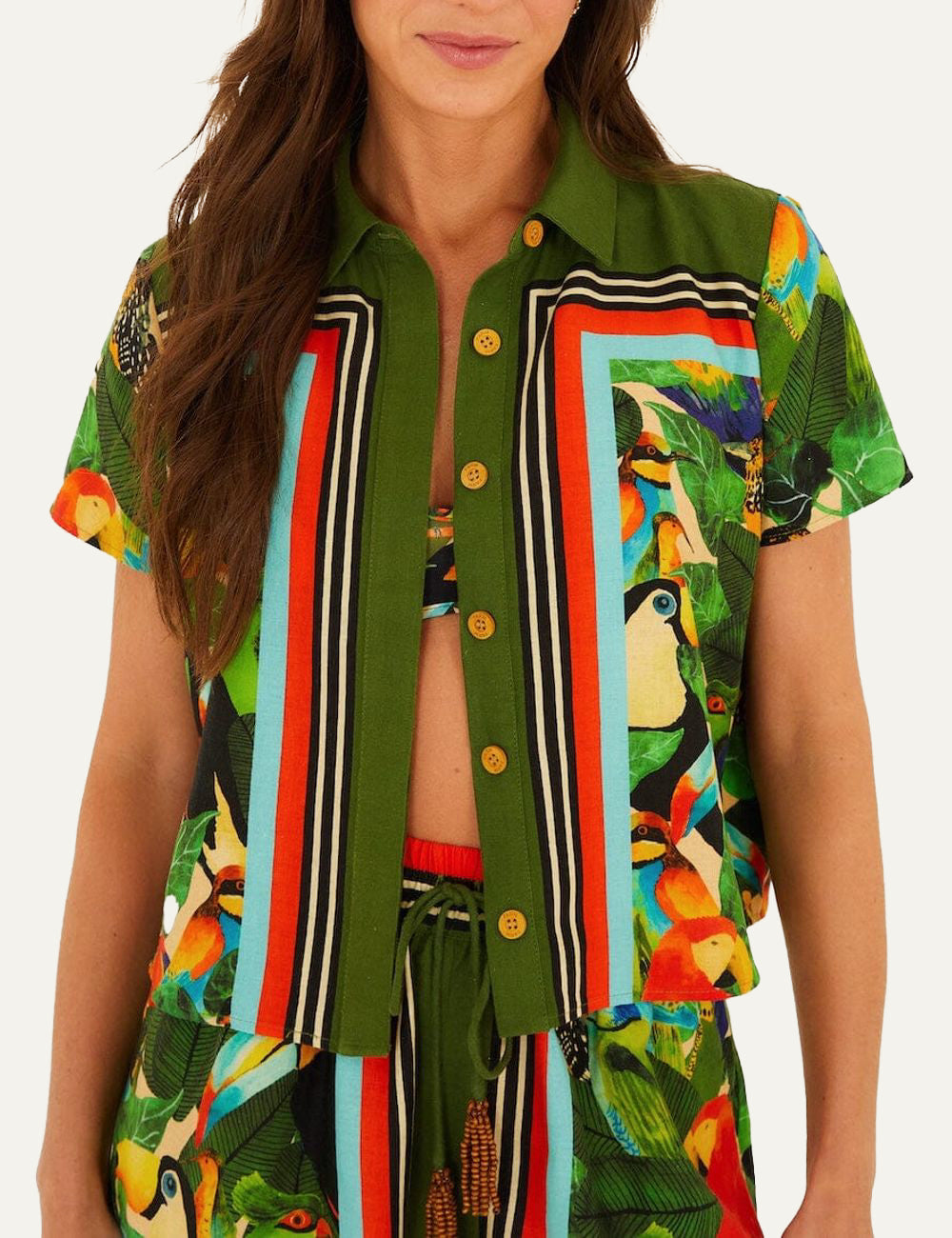 Γυναικείο πουκάμισο FARM Rio Bird Leaves print front view tropical green shirt