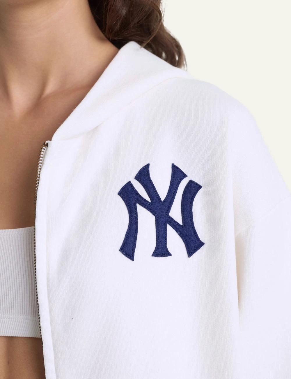 Sporty and Rich NY Yankees t-shirt white front detail view
