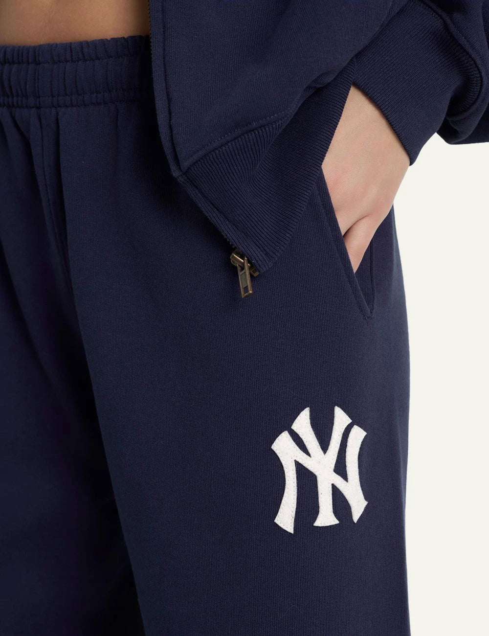 Sporty and Rich NY Yankees navy sweatpants relaxed fit detail