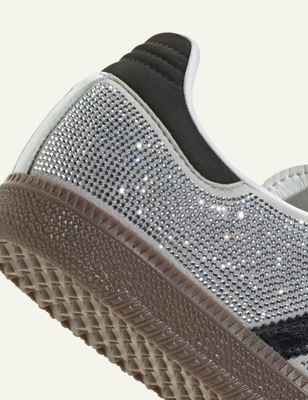 Adidas Originals Samba OG W classic white black angled back view