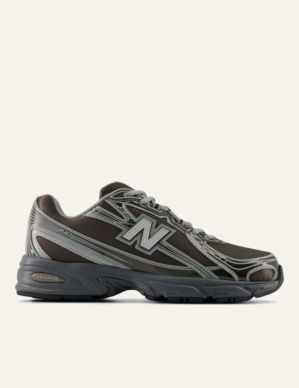 Gynaikeia New Balance 740 sneakers side view
