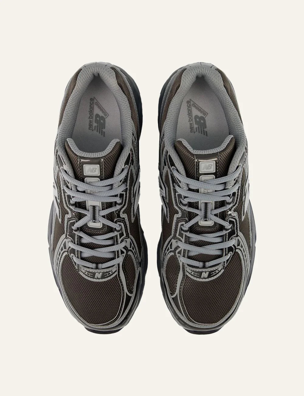 Gynaikeia New Balance 740 sneakers top view