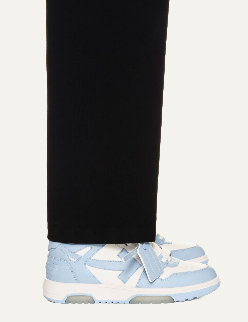 On-foot Off-White Out Of Office sneakers σε λευκό και baby blue με arrow motif