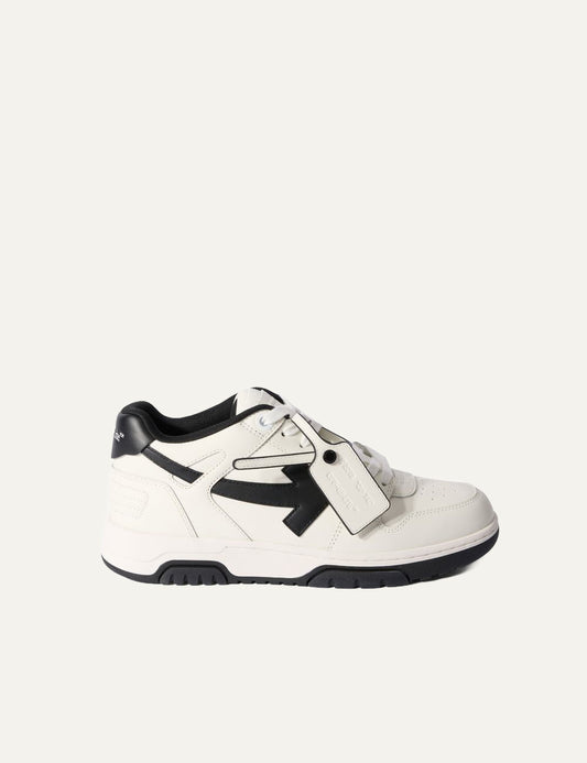 Off-White γυναικεία sneakers Out Of Office white black leather side view