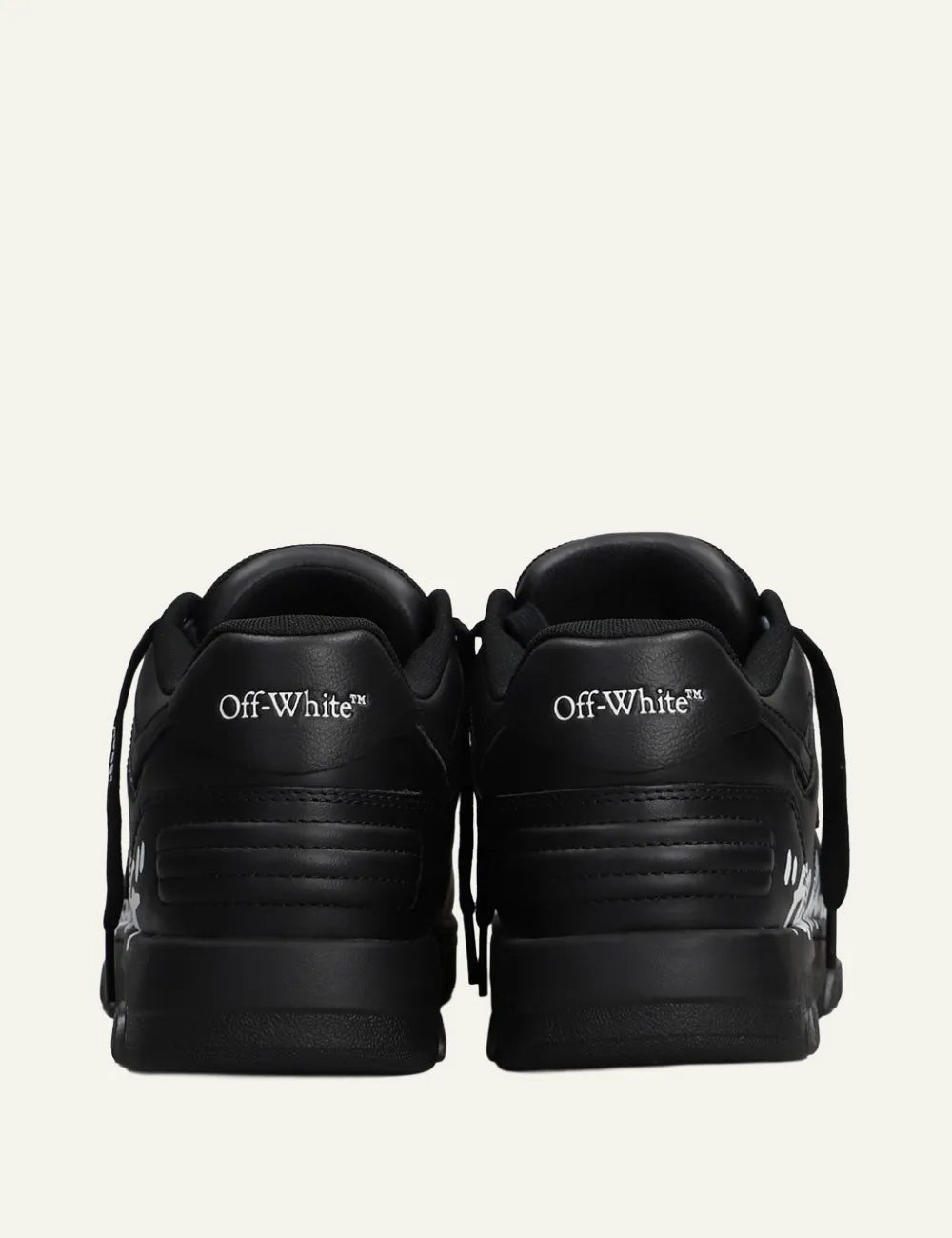 Πίσω όψη Off-White sneakers black με logo στο heel