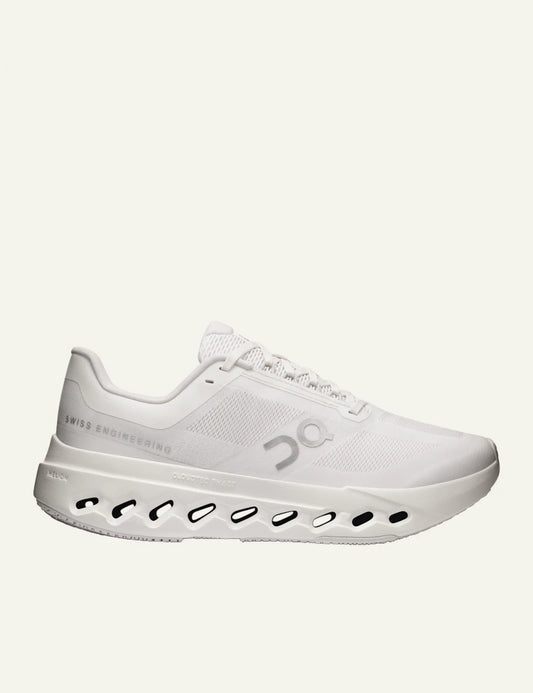 On Cloudcoast sneakers white  side view