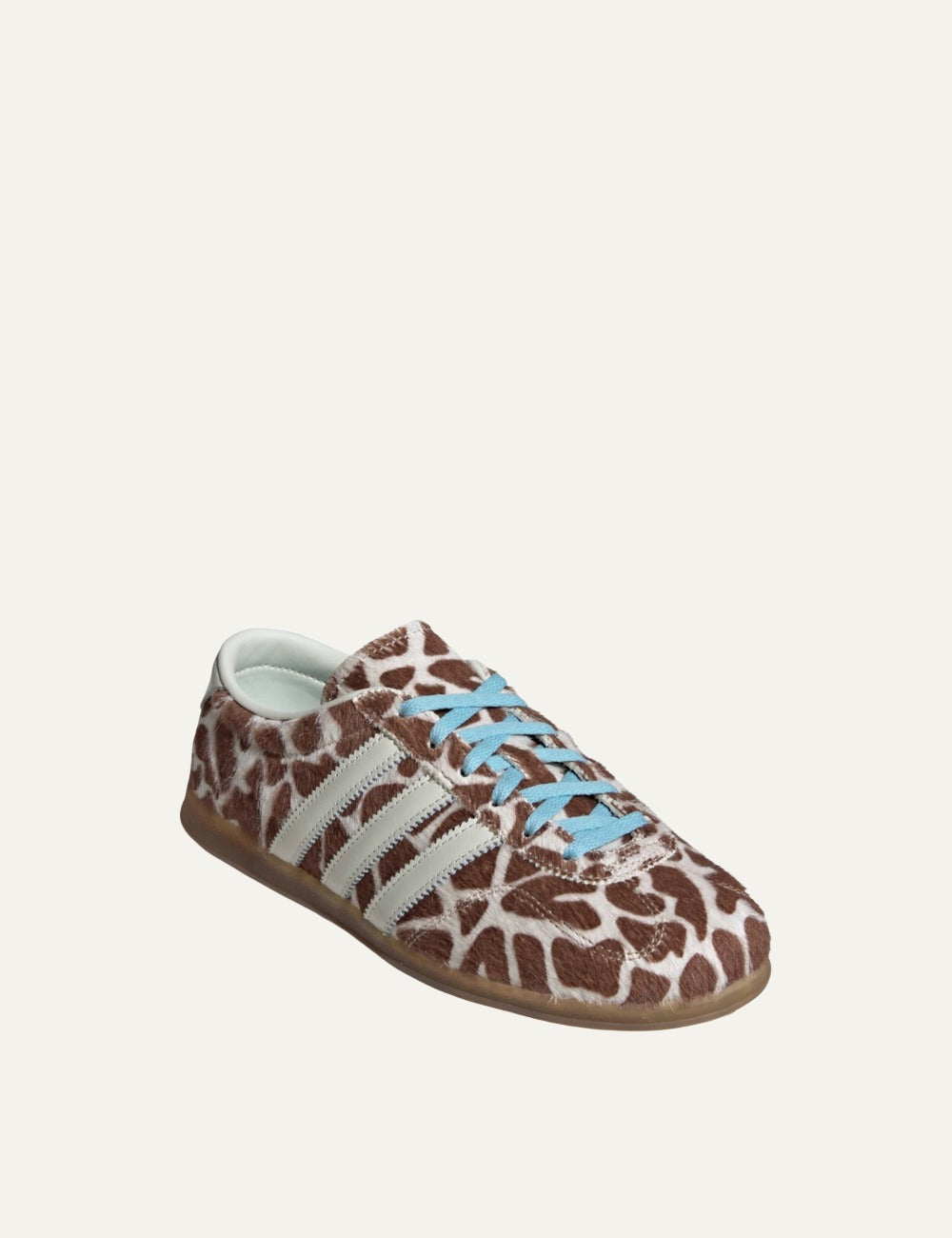 Adidas Gazelle Lo Pro women sneakers giraffe print crystal linen ivory gum front angle