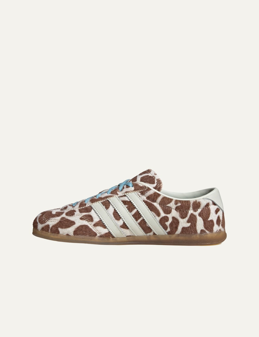 Adidas Gazelle Lo Pro women sneakers giraffe print crystal linen ivory gum side view