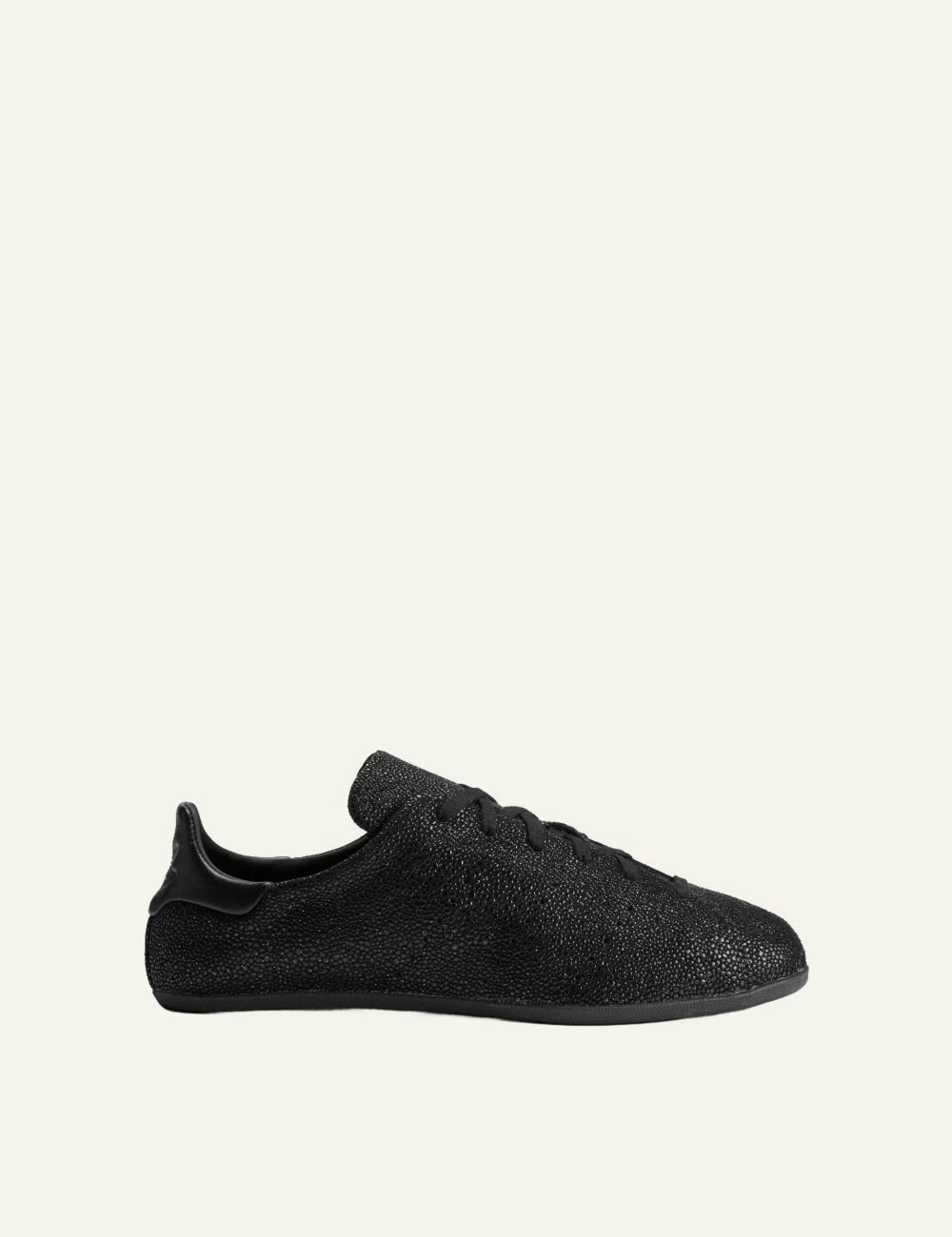  Adidas Originals Women’s Black Textured Leather Sneakers