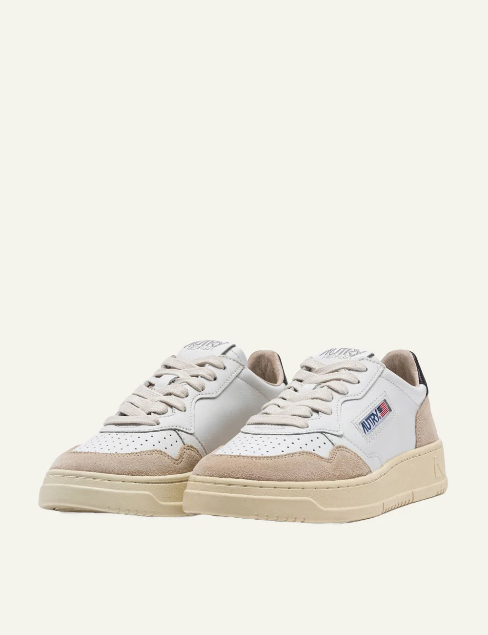 Men's Autry Medalist white leather sneakers with beige suede and black heel angled