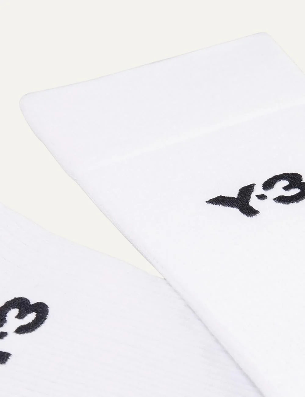 Y-3 men's white cotton blend crew socks with black logo detail