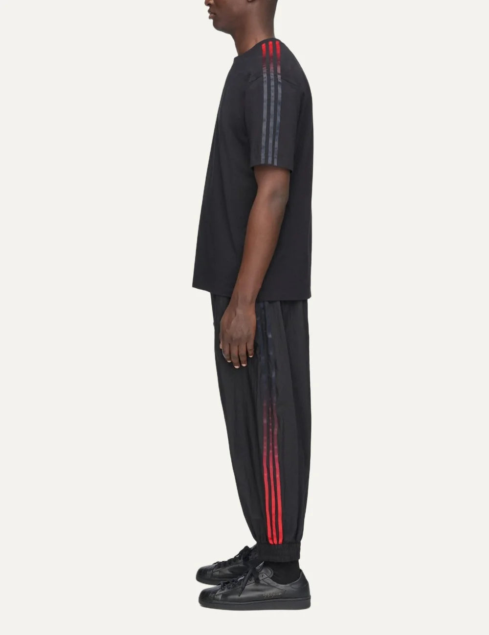 Y-3 men's black cotton T-shirt with gradient stripes and logo side