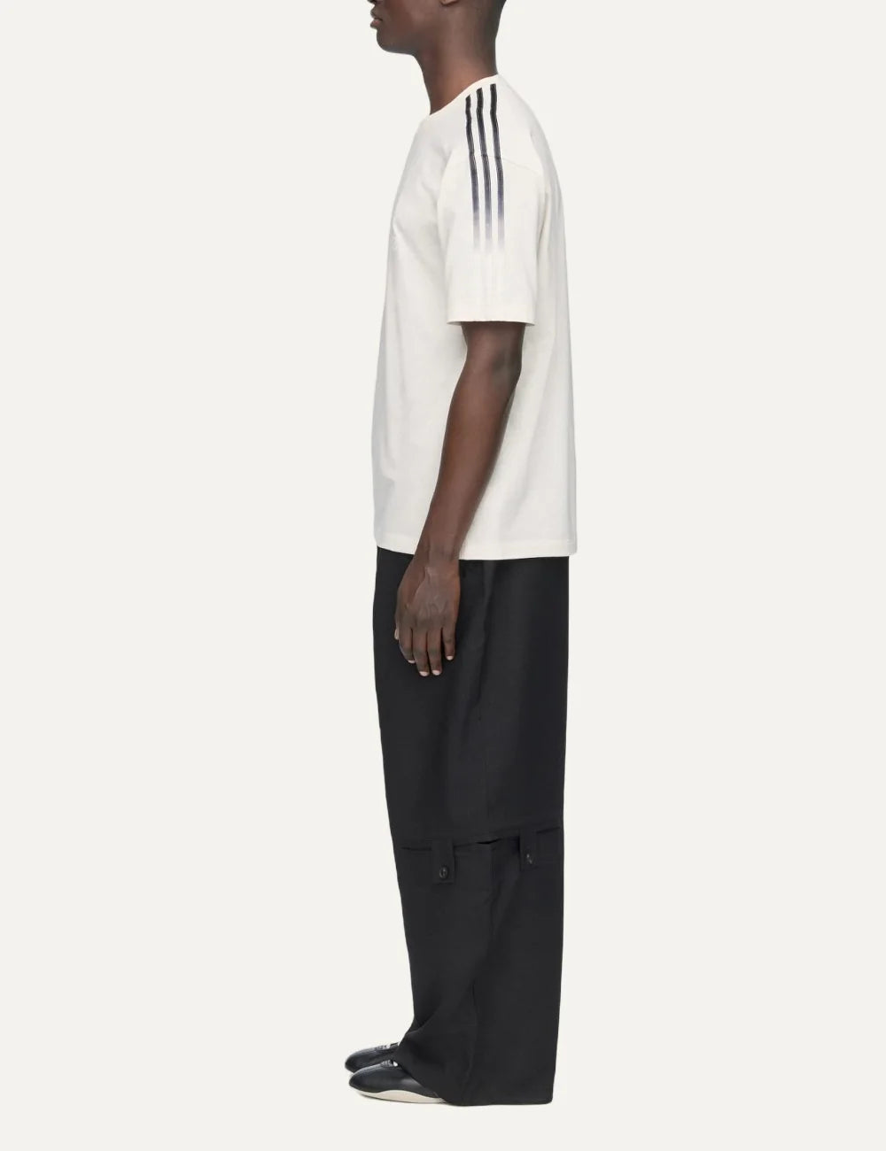 Y-3 men's off-white cotton short sleeve T-shirt with gradient three stripes side