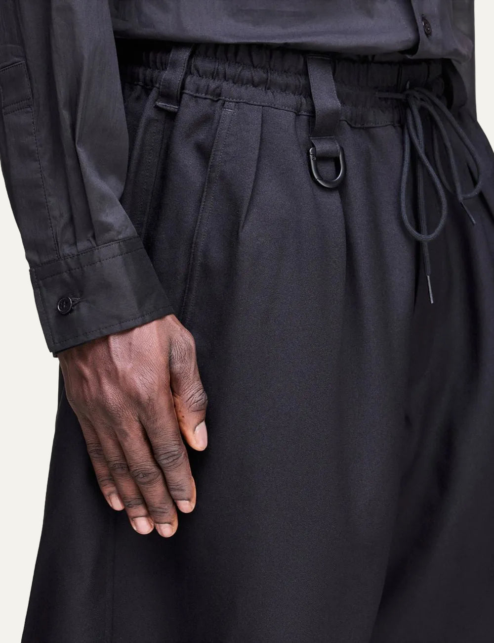 Y-3 cargo shorts detail waist drawstring D-ring