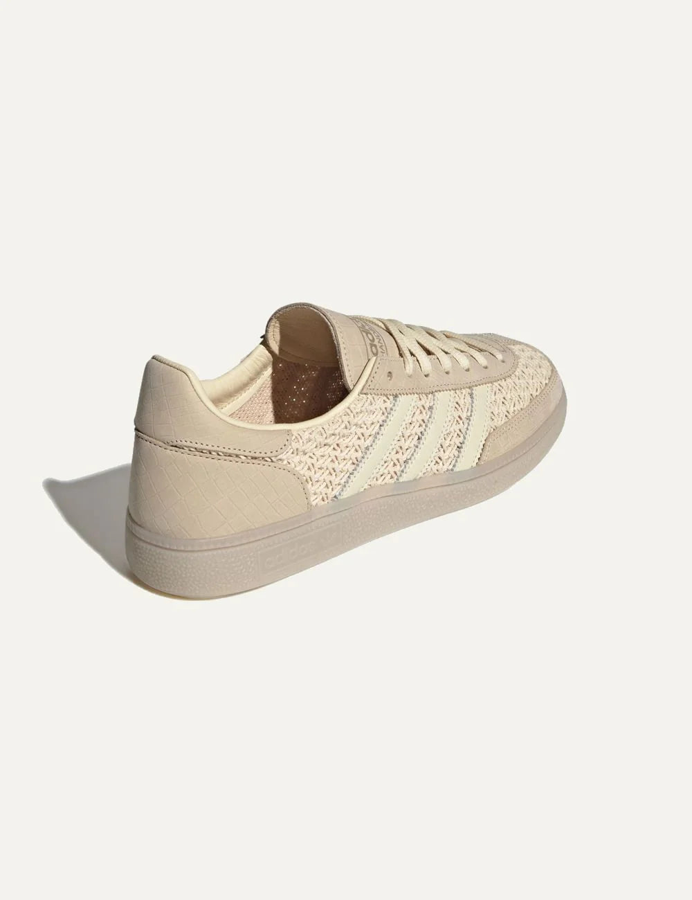 Adidas women's Samba beige sneakers with woven cotton mesh, embossed nubuck overlays and cream leather stripes back