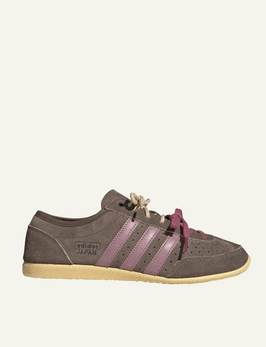 Women's adidas Originals Japan sneakers in brown suede with pink leather stripes and gum rubber sole