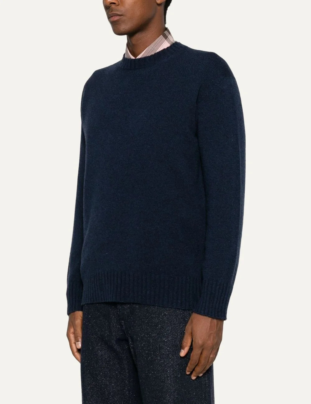 Men's Amaranto navy blue wool and cashmere crew neck sweater with ribbed cuffs and hem. side view