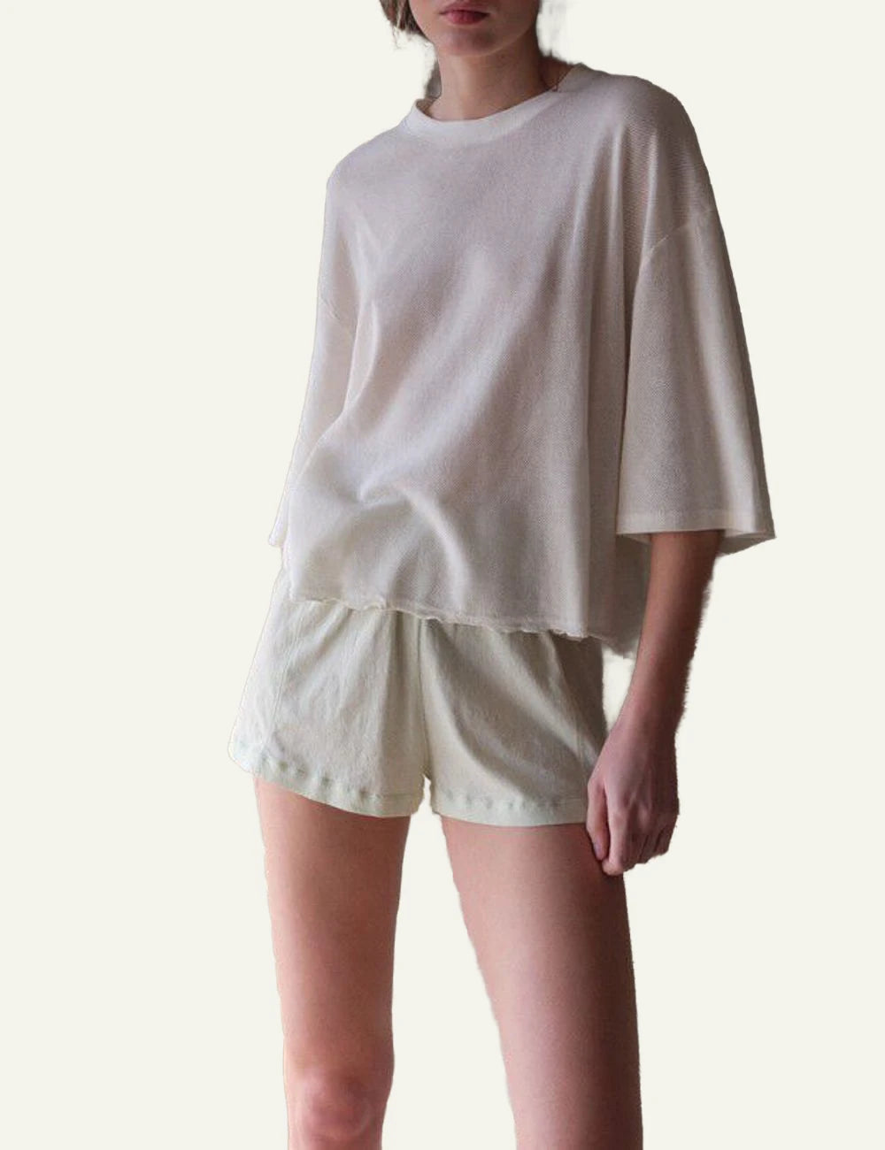 American Vintage Atatrip t-shirt ecru loose fit mesh short sleeve front model