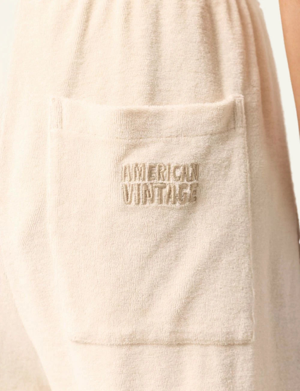 American Vintage Fuxow pants ecru loose fit straight leg terry elastic waist front detail