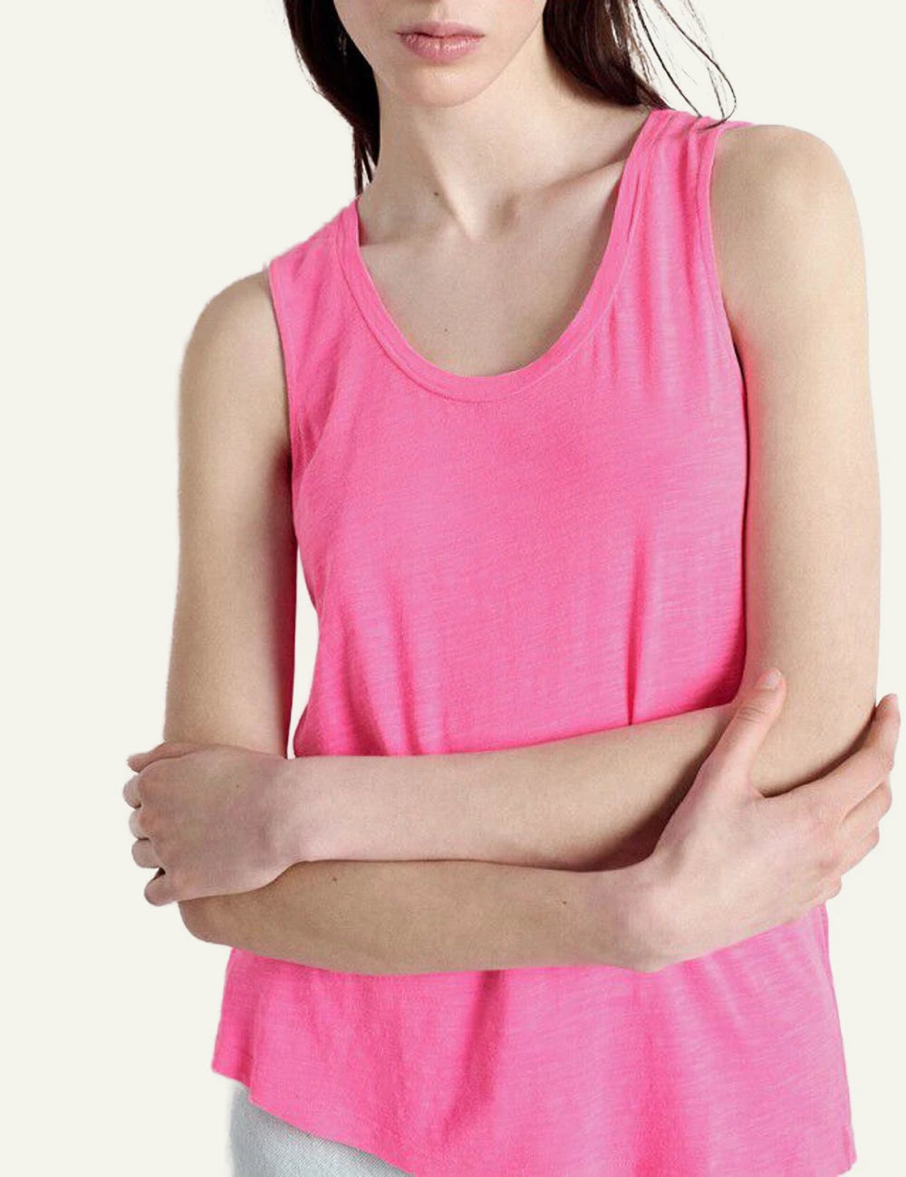 american vintage tank top pink scoop neck sleeveless front detail view
