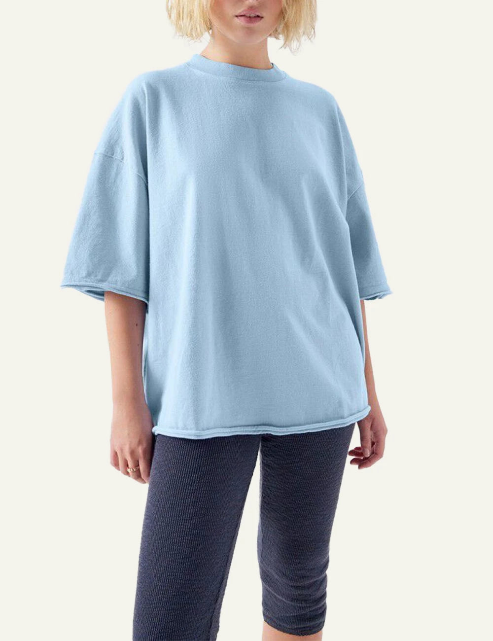 american vintage t-shirt light blue oversized short sleeve front model view