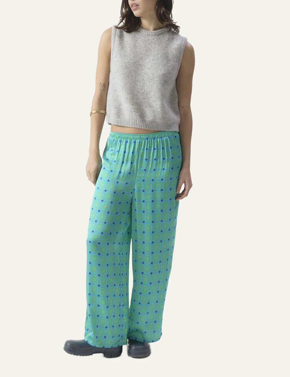 american vintage wide leg pants green geometric print elastic waist full body view