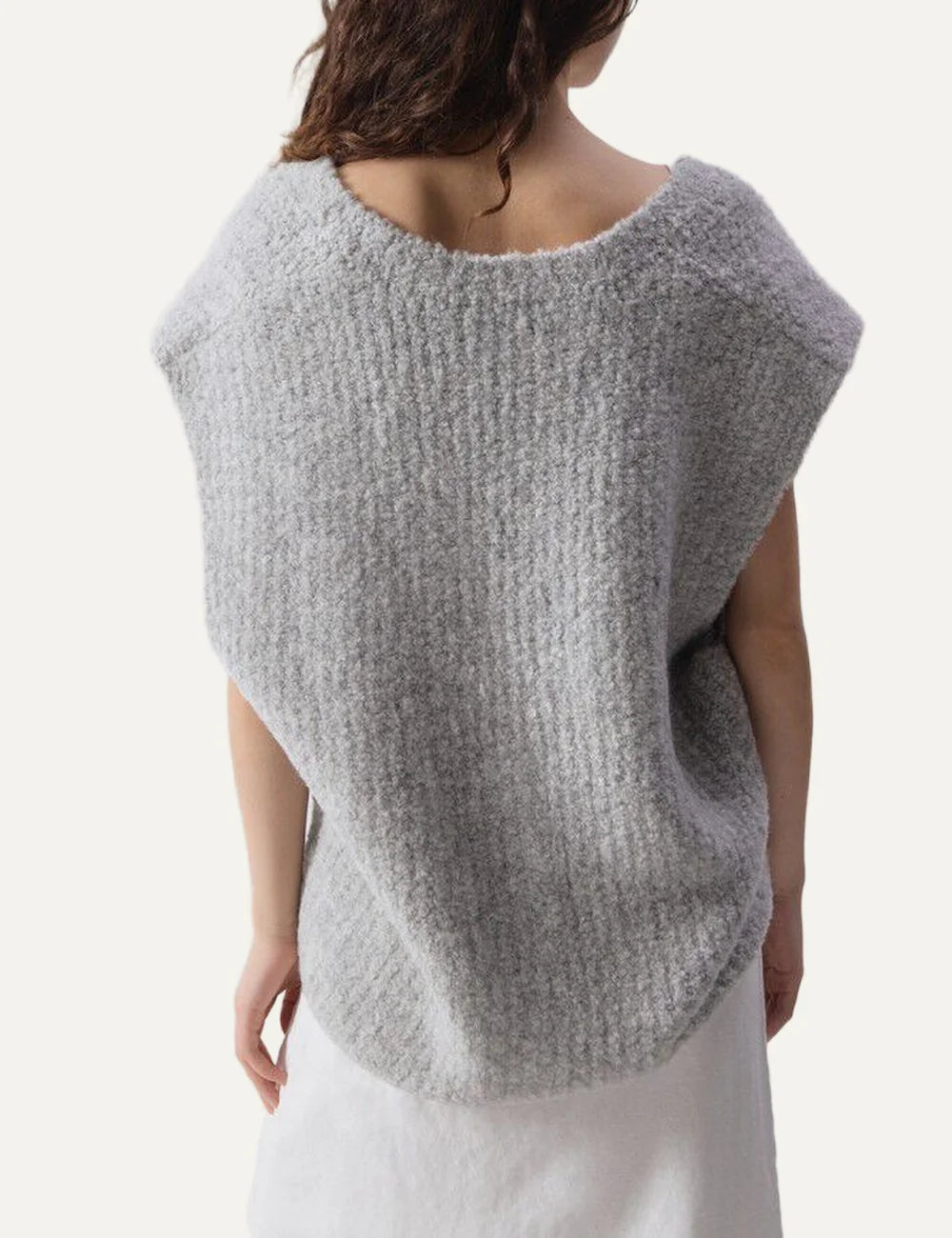 American Vintage women's grey melange bouclé sleeveless cardigan back