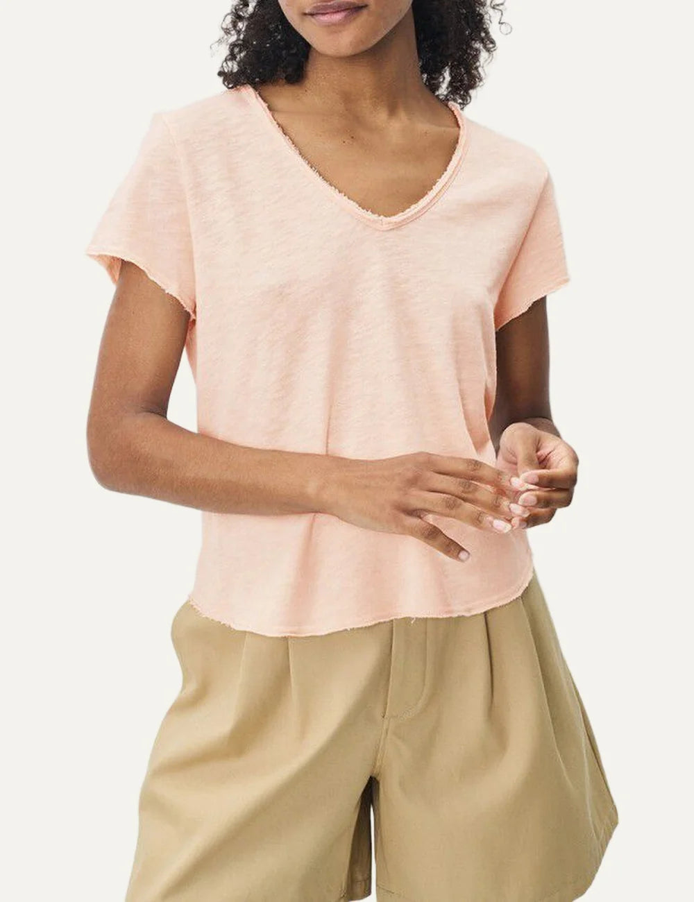 American Vintage women's light pink textured cotton V-neck T-shirt model