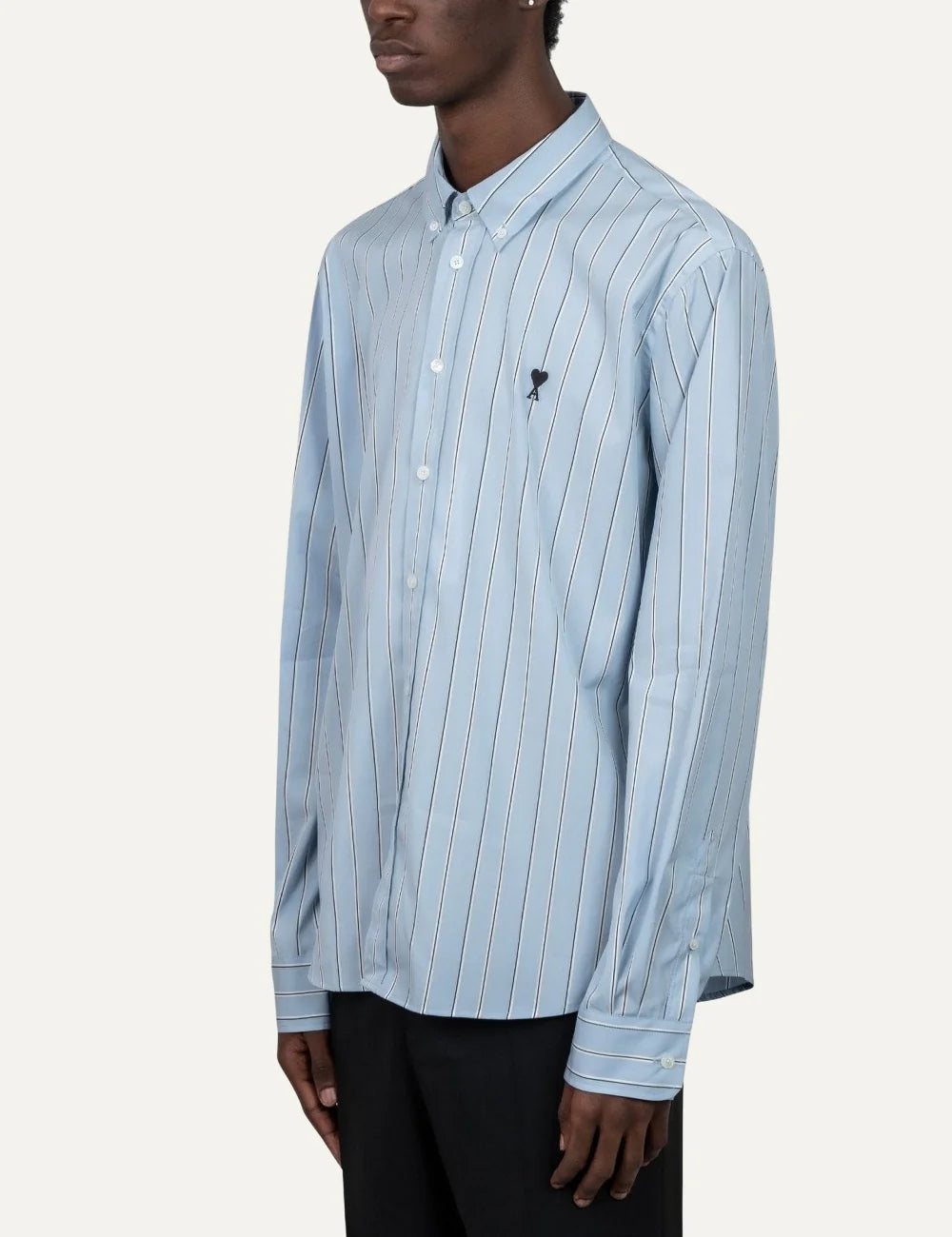 AMI Paris men Bleu Cachemire and ivory striped cotton Oxford shirt with Ami de Coeur embroidery side